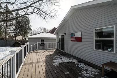 808  Manor Dr, Salem Lakes, WI 53170 - Photo 32