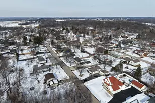 808 Manor Dr, Salem Lakes, WI 53170 - Photo 54