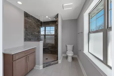 W192N5472  Red Crown Ln, Menomonee Falls, WI 53051 - Photo 18