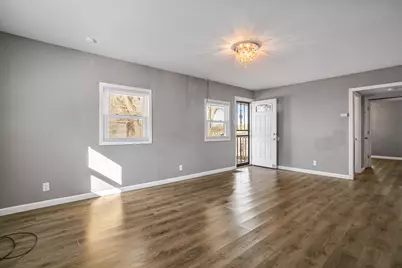 4889 N 24th St, Milwaukee, WI 53209 - Photo 4