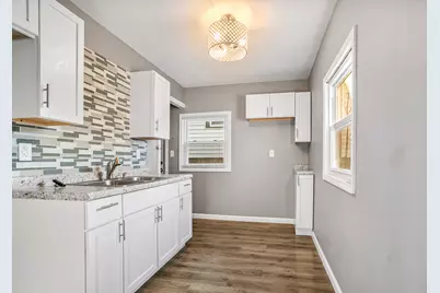 4889 N 24th St, Milwaukee, WI 53209 - Photo 6