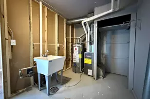 4889 N 24th St, Milwaukee, WI 53209 - Photo 14