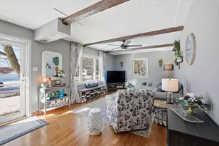 208 Highland Ave, Hartland, WI 53029 - Photo 4