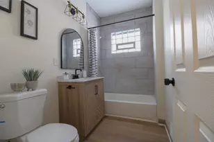 2335 N 44th St, Milwaukee, WI 53210 - Photo 14