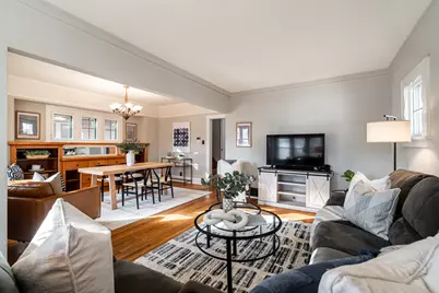 5113 N Elkhart Ave, Whitefish Bay, WI 53217 - Photo 2