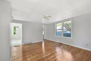 305 N Lake Ave, Twin Lakes, WI 53181 - Photo 4