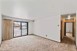 W158N11137 Legend Ave, Germantown, WI 53022 - Photo 8