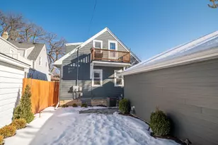 2431 N 70th St, Wauwatosa, WI 53213 - Photo 30