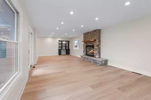 N56W36792 Cherokee Rd, Oconomowoc, WI 53066 - Photo 30