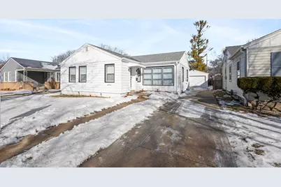 2240 W Lawn Ave, Milwaukee, WI 53209 - Photo 2