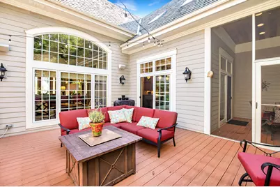 1600 E Juniper Way, Hartland, WI 53029 - Photo 18