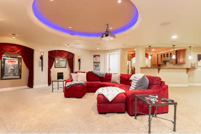 1600 E Juniper Way, Hartland, WI 53029 - Photo 8