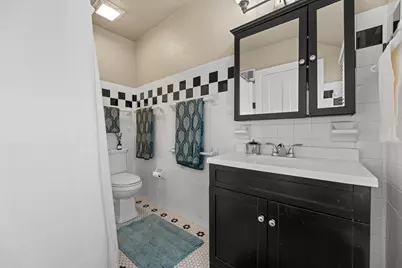 4924 N Larkin St, Whitefish Bay, WI 53217 - Photo 24