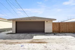 5837 N 71st St, Milwaukee, WI 53218 - Photo 22