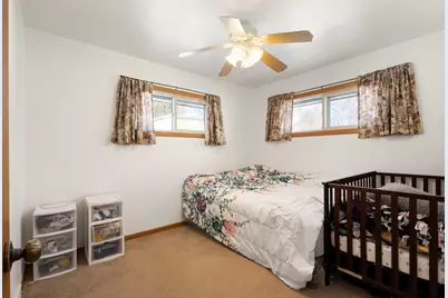 5837 N 71st St, Milwaukee, WI 53218 - Photo 14