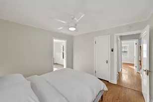 320 S Honey Creek Dr, Milwaukee, WI 53214 - Photo 14