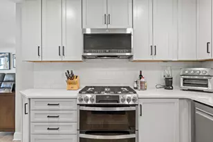 207 55th St, Kenosha, WI 53140 - Photo 10