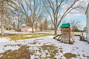 12700 W Needham Dr, New Berlin, WI 53151 - Photo 28