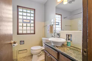 3203 N 94th St, Milwaukee, WI 53222 - Photo 14