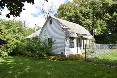 N94W17842  Appleton Ave, Menomonee Falls, WI 53051 - Photo 6