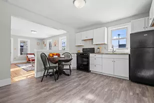 1567 S 83rd St, West Allis, WI 53214 - Photo 16