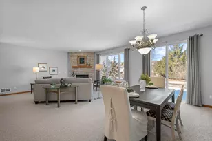 1960 Foxcroft Ln, Waukesha, WI 53189 - Photo 6