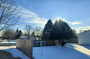 106 Rayome Dr, Iron Ridge, WI 53035 - Photo 20