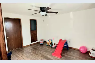 106  Rayome Dr #110, Iron Ridge, WI 53035 - Photo 16