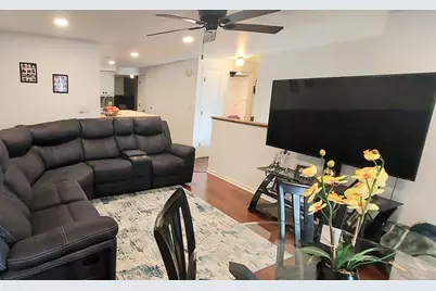 106  Rayome Dr #110, Iron Ridge, WI 53035 - Photo 6