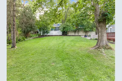 138  Vernon St, Williams Bay, WI 53191 - Photo 4