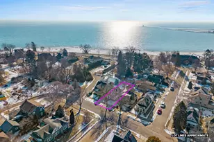 51 Lighthouse Ct, Sheboygan, WI 53081 - Photo 2