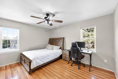 3838 E Stargrass Ln, Oak Creek, WI 53154 - Photo 32