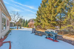 3838 E Stargrass Ln, Oak Creek, WI 53154 - Photo 6