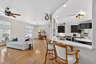 3838 E Stargrass Ln, Oak Creek, WI 53154 - Photo 16