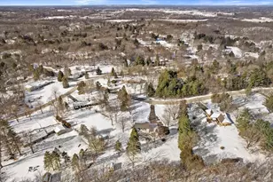 310 S Taliesin Rd, Wales, WI 53183 - Photo 64