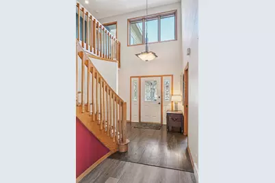 N21W24045  Garden Cir #F, Pewaukee, WI 53072 - Photo 12