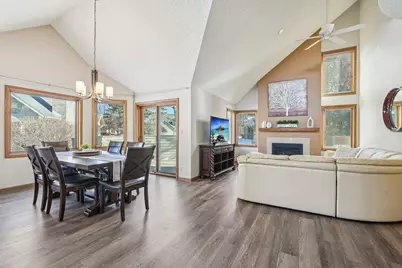 N21W24045  Garden Cir #F, Pewaukee, WI 53072 - Photo 22