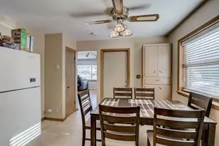 1531 N 116th St, Wauwatosa, WI 53226 - Photo 6