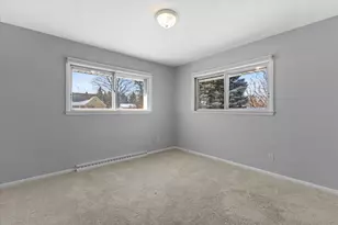 15620 W St Francis Dr, New Berlin, WI 53151 - Photo 26