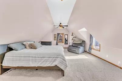 550  Gifford St, Genoa City, WI 53128 - Photo 34