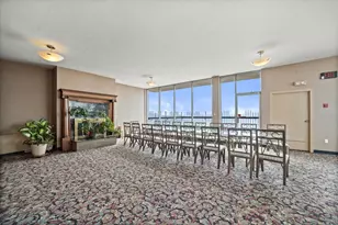 1707 N Prospect Ave, Milwaukee, WI 53202 - Photo 16