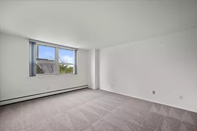 1707 N Prospect Ave #4A, Milwaukee, WI 53202 - Photo 12