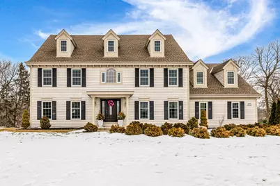 W290N4646  Cold Water Crk, Delafield, WI 53029 - Photo 1