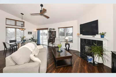 588  Geneva National Ave, Lake Geneva, WI 53147 - Photo 10