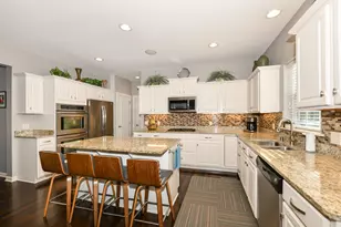 955 Dana Ln, Waukesha, WI 53189 - Photo 10