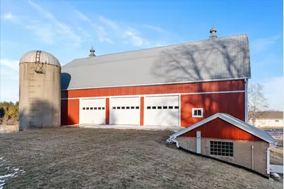 1050-1052  Arrowhead Rd, Grafton, WI 53024 - Photo 32