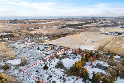 1050-1052  Arrowhead Rd, Grafton, WI 53024 - Photo 58