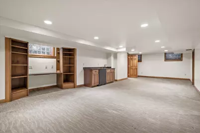 9421 N Lake Dr, Bayside, WI 53217 - Photo 38