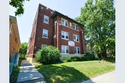 915 N 24th St, Milwaukee, WI 53233 - Photo 36