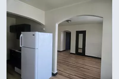 915 N 24th St, Milwaukee, WI 53233 - Photo 6